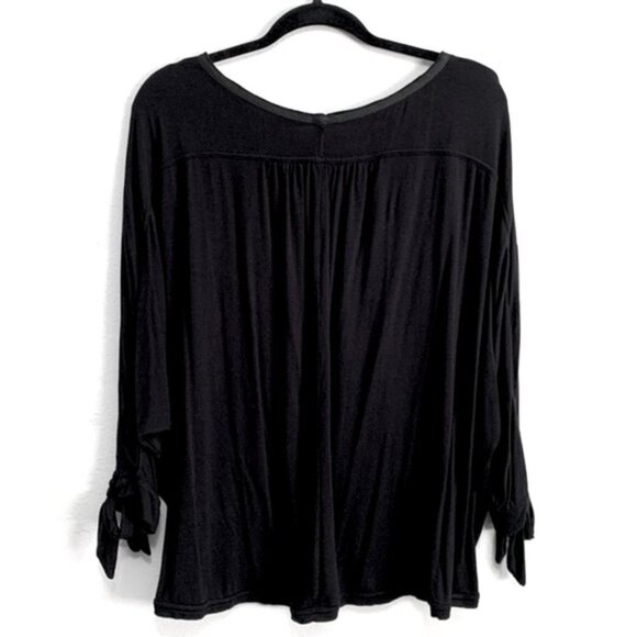 FREE PEOPLE Keepin On Black Twist Front Top Peekaboo Front Size XS - Picture 3 of 4